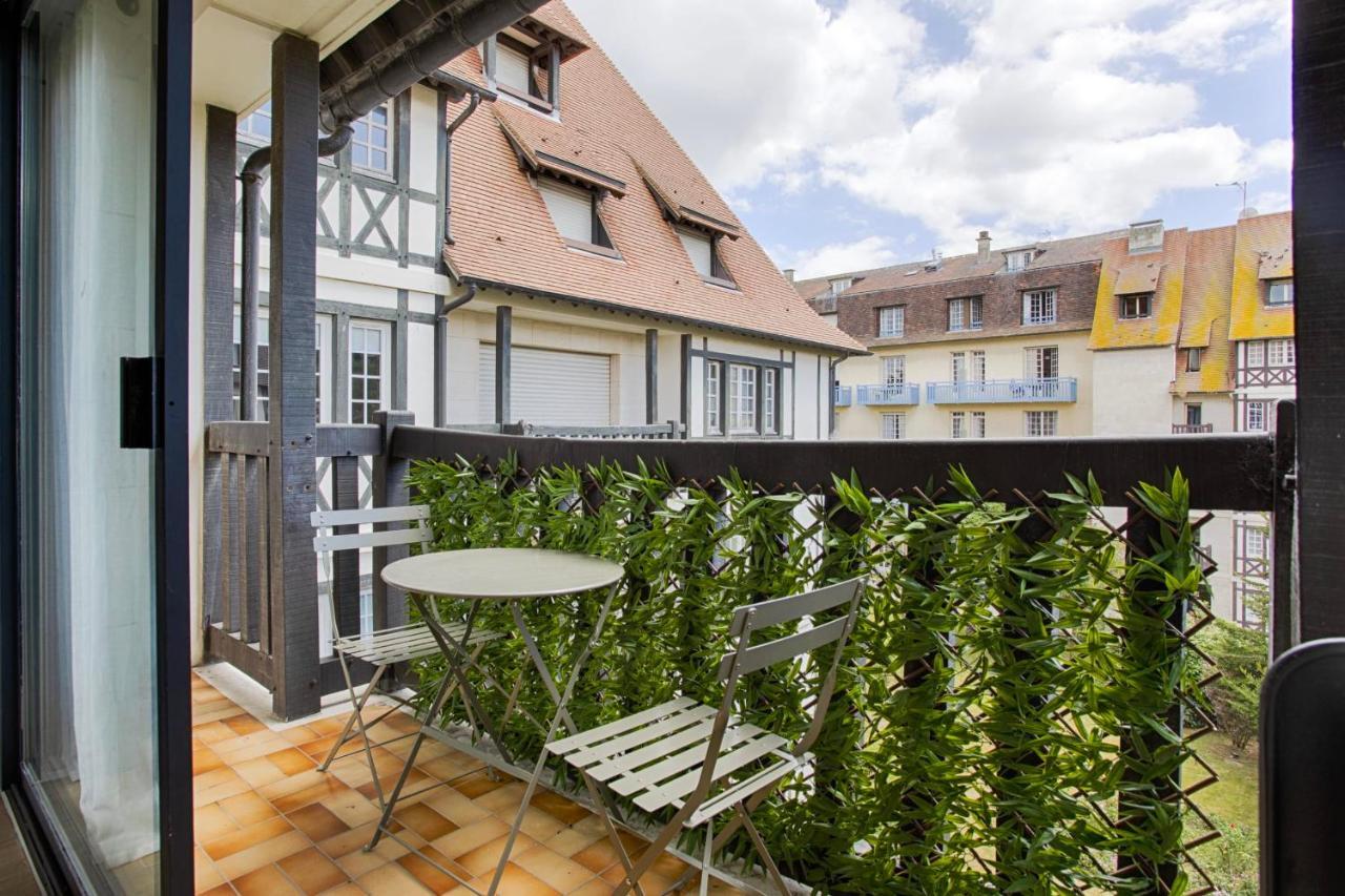 Castel Saint Clair - Trois Pieces - Deauville Centre Eksteriør billede